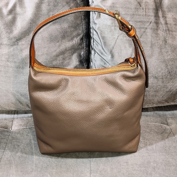 DOONEY & BOURKE PAIGE SAC PEBBLED LEATHER TASSLED HOBO BAG IN ELEPHANT BNWOT - Picture 4 of 17